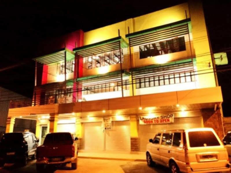 Park Avenue Residence Inn And Suites Davao City Exterior foto